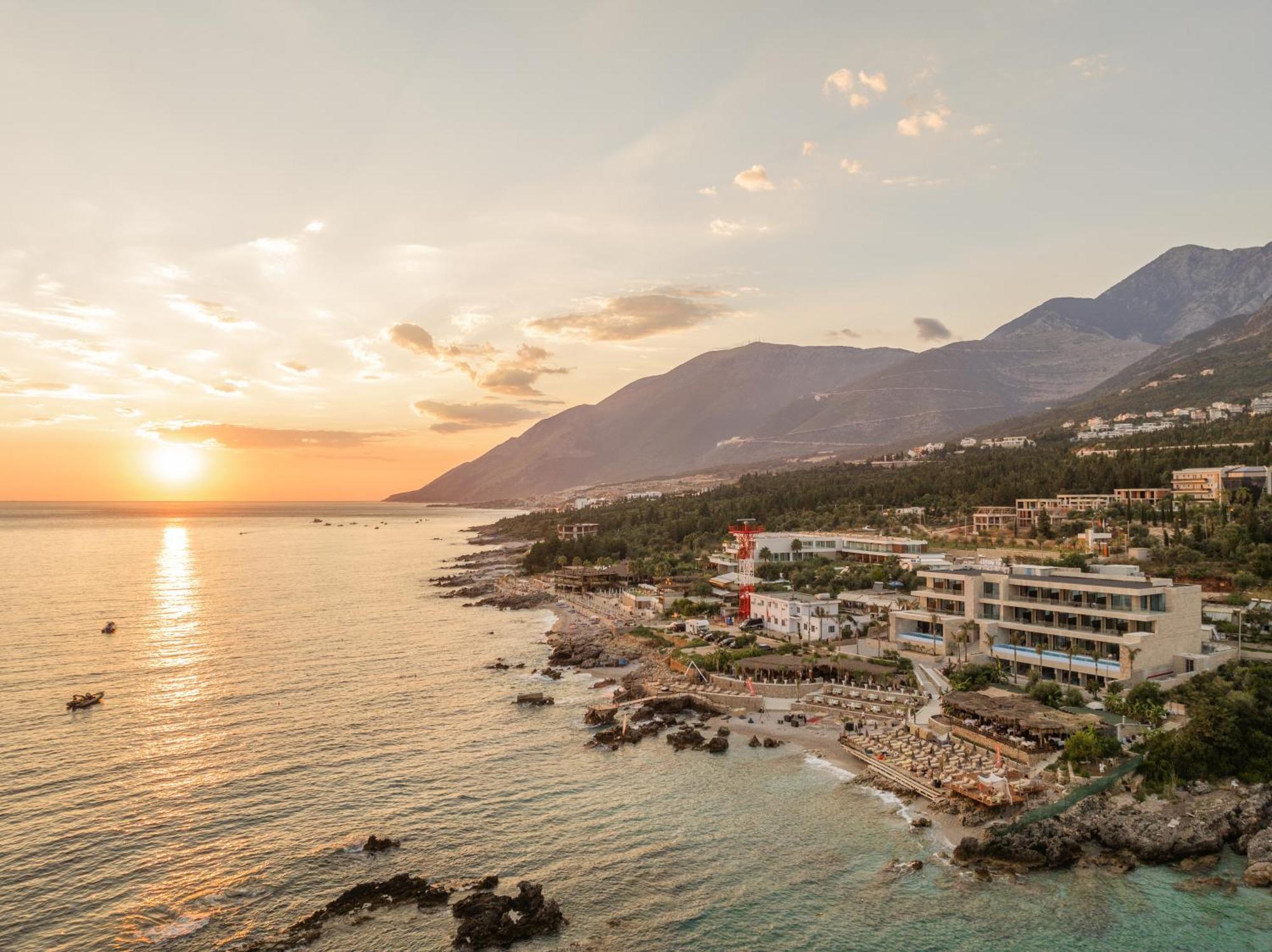 Beyond A Luxury Boutique Hotel Dhermi Luaran gambar